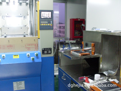 供應優(yōu)質(zhì)閃存卡封裝設備 CF、SD、MS全系列專業(yè)解決方案