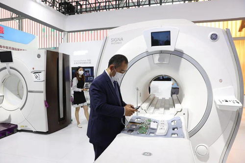 北京經(jīng)開區(qū)醫(yī)企閃耀服貿(mào)會(huì) 新產(chǎn)品引關(guān)注，現(xiàn)場簽約拓未來